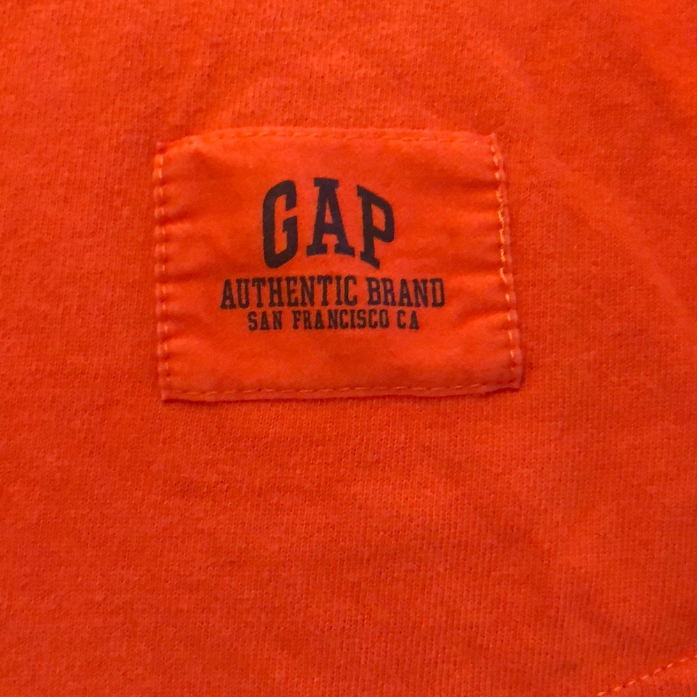 Gap pull over - Picture 2 of 5